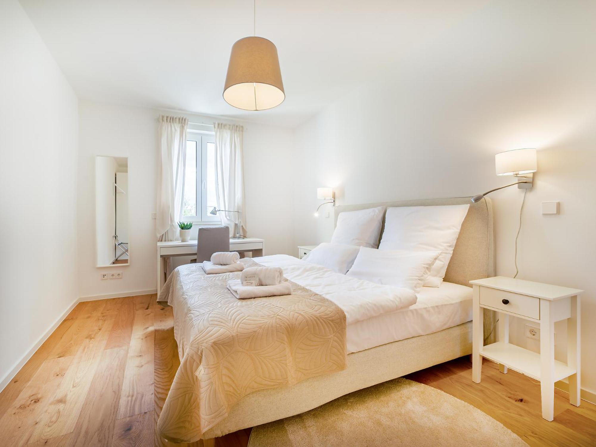 Flair Homes - Design Apartments With Smart-Tv, Self Check-In & Free Parking คาร์ลสรูเฮอ ห้อง รูปภาพ